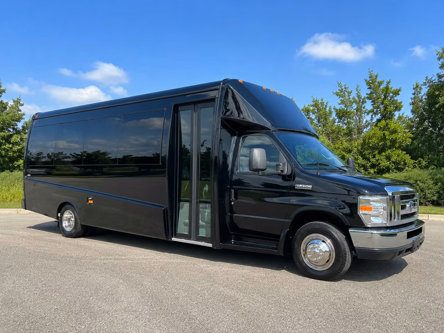 20 passenger minibus