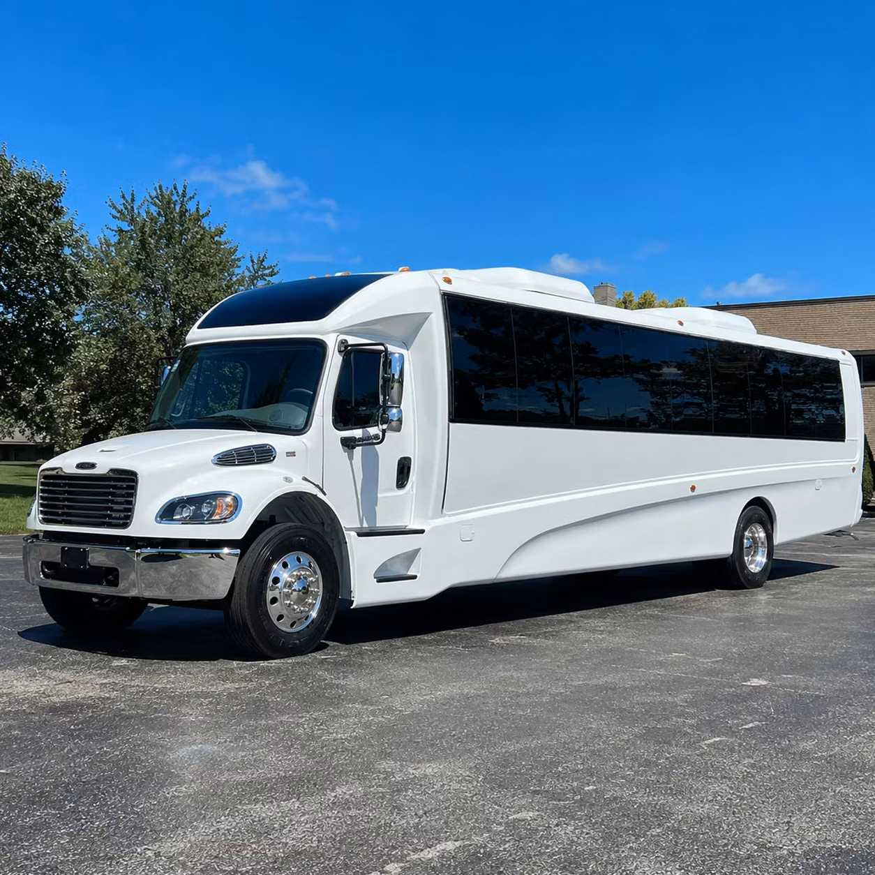 25 passenger minibus