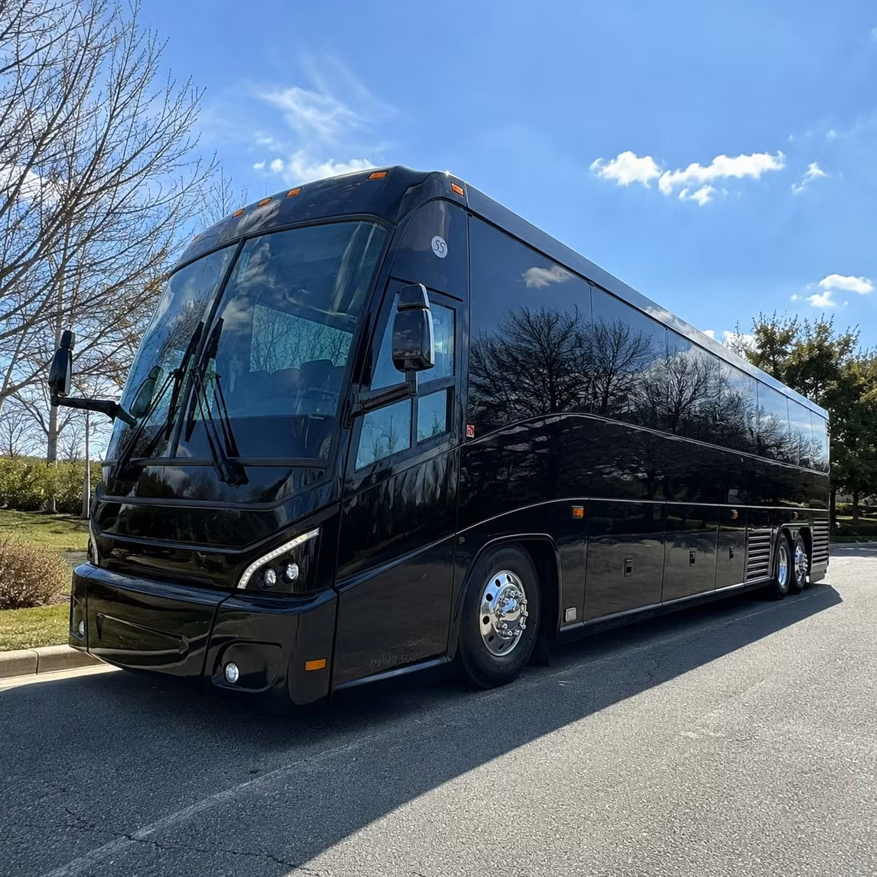 find the right bus for el cajon healthcare distribution and industrial workforce shuttles
